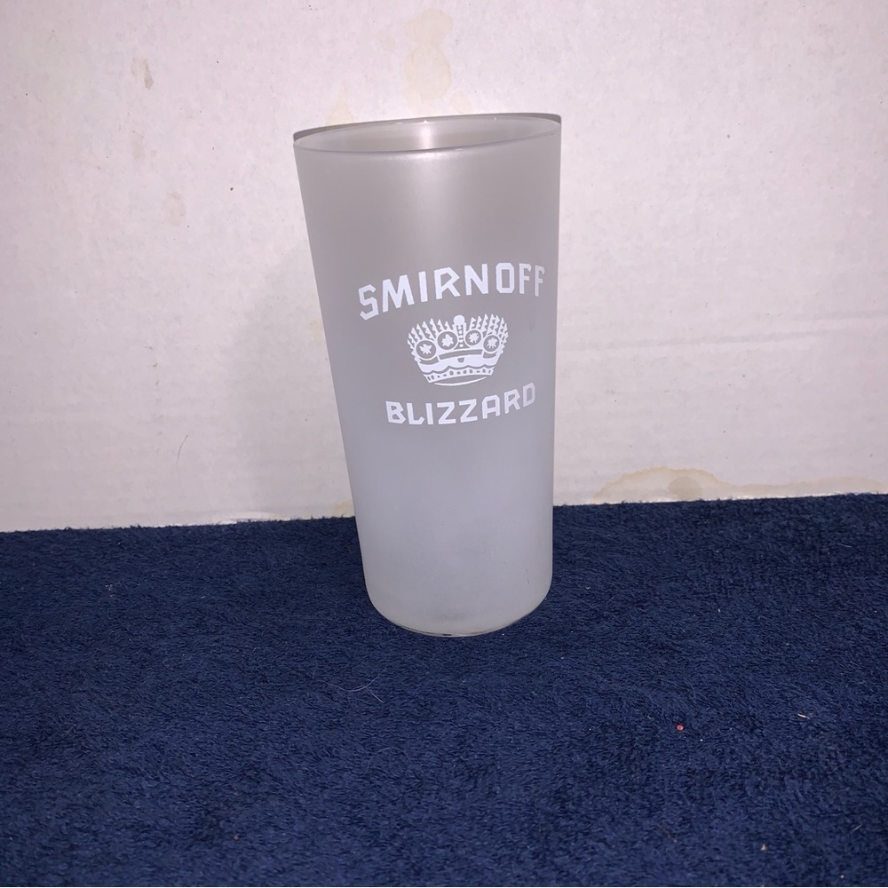 Smirnoff Vodka Blizzard Frosted Tall Cocktail Glass 12 oz